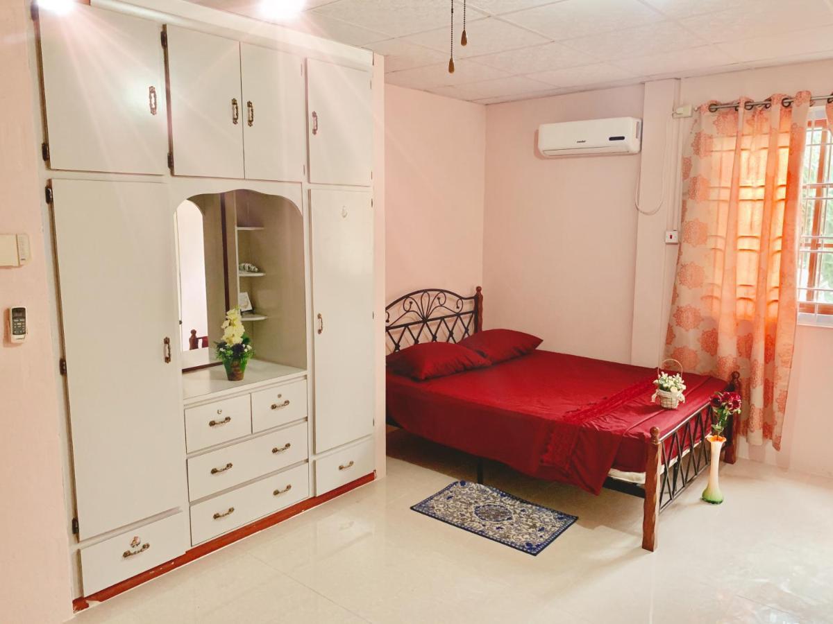 Apartment At Trincity Central Road Port of Spain Eksteriør bilde