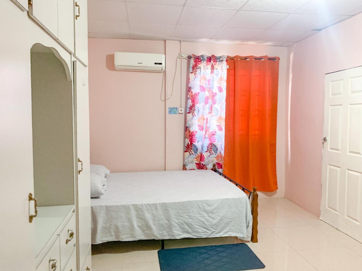 Apartment At Trincity Central Road Port of Spain Eksteriør bilde